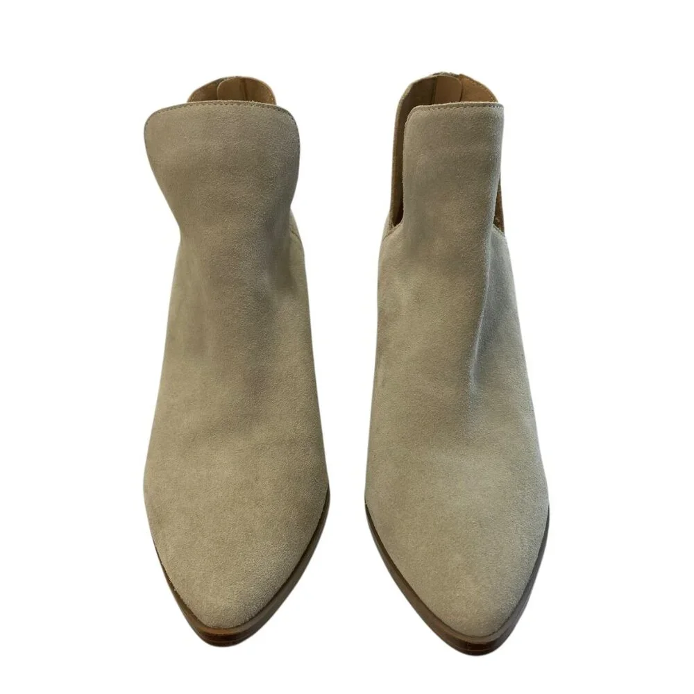 Blondo Waterproof Suede Leather‎ Pointed Toe Ankle Bootie 9.5 Sand Ecru Wanda